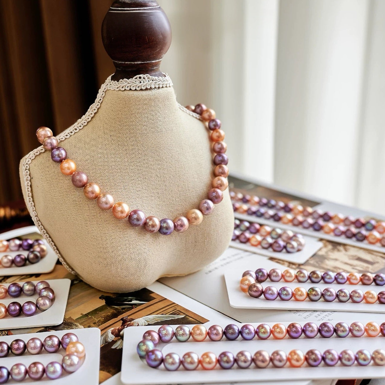 Gradient Freshwater Pearl Necklace - Elegant Peach to Navy Multicolor Strand
