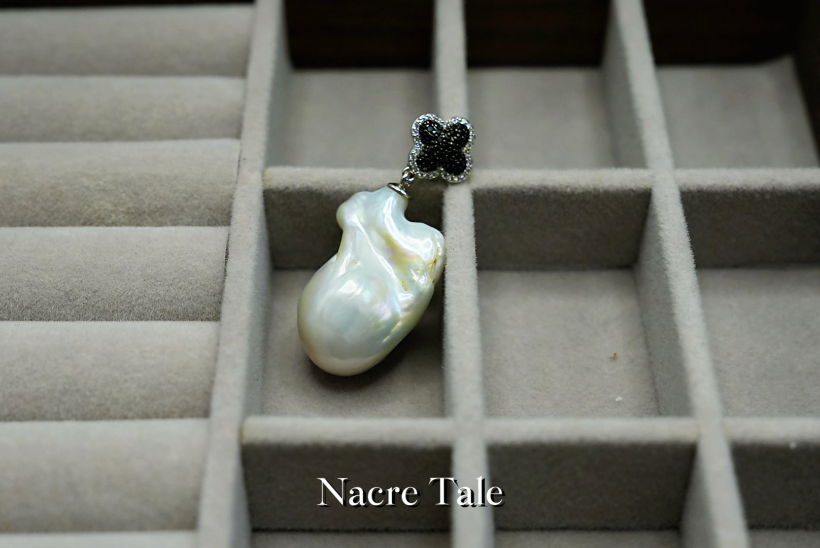 Nacre Tale Baroque Pearl & Black Diamond Pendant - Sterling Silver with Four-Leaf Clover Motif
