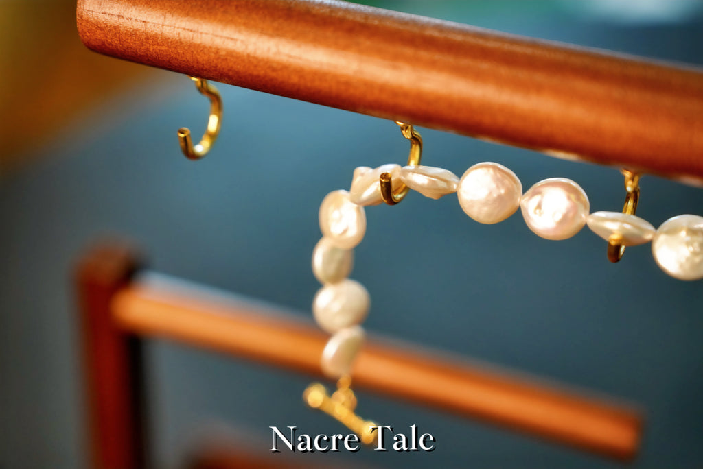 Nacre Tale Classic Pearl Bracelet - Medium Cultured Pearls with Gold-Tone Clasp