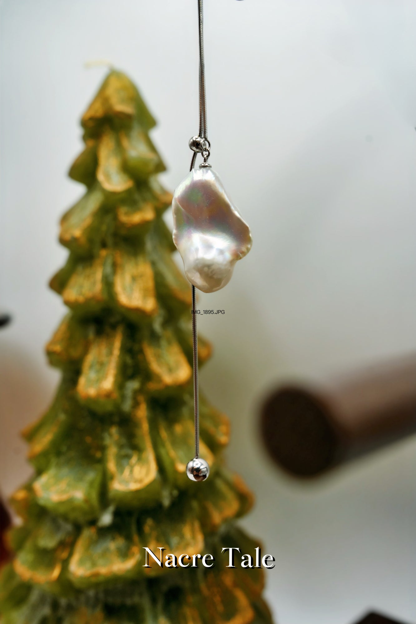 Nacre Tale Baroque Pearl Pendant Necklace - Sterling Silver with Natural Irregular Pearl